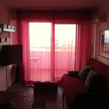 Av. Sao Lourenco Da Barrosa 波尔蒂芒